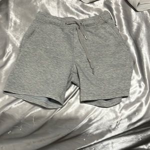 Gray and white American Eagle shorts